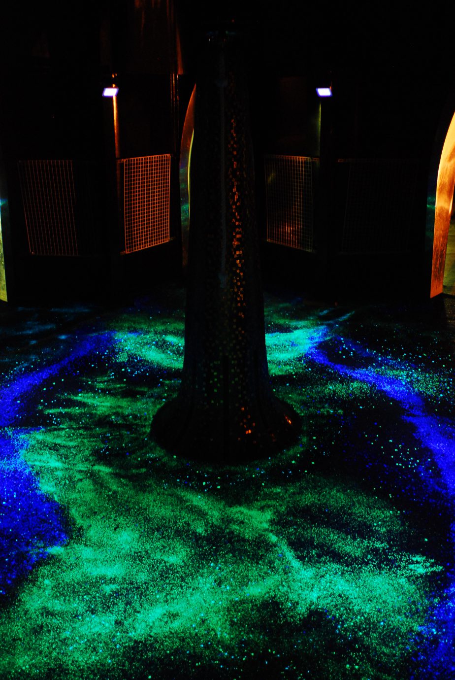 スターツリー（パラダイスの塔）の内部