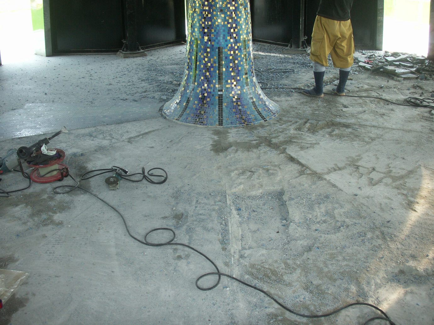 甦れパラダイスの塔